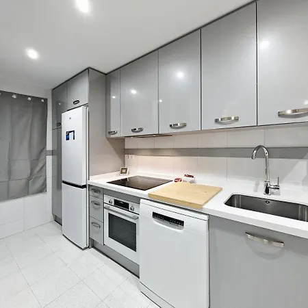 Apartment 2-bed In Calahonda Park, Walk To